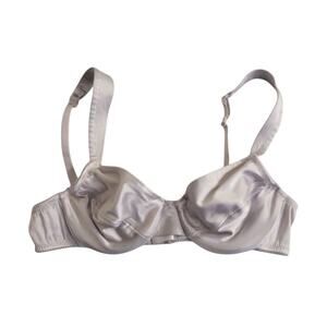 Victoria's Secret Metric 75 Pink Shiny Adjustable Straps Underwire Bra Size 34B